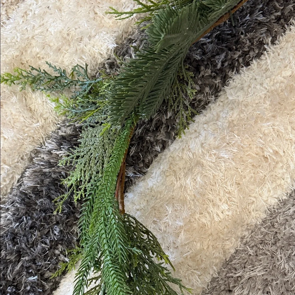 Artificial Green Pine Garland